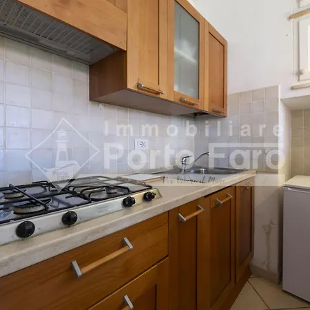 40 Faro - Splendido Bilocale Sulla Di Porto Faro *